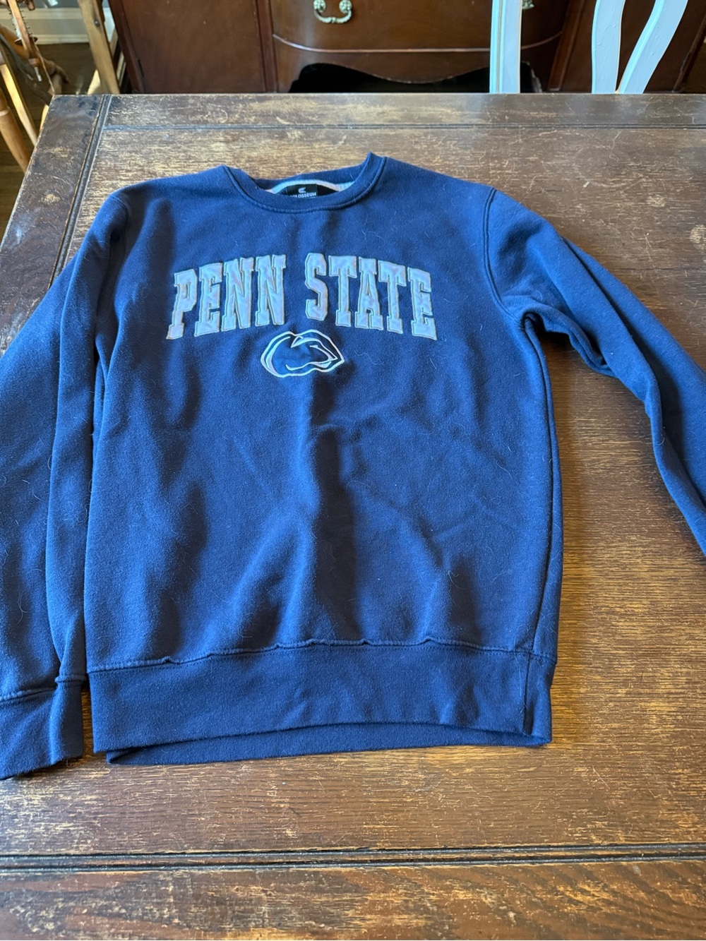 EUC Colosseum navy Penn State men’s size small sweatshirt